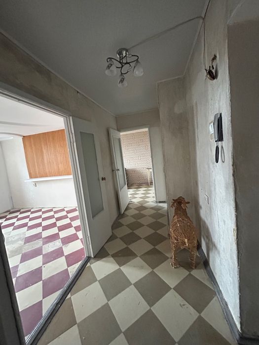 2х кімнатна р-н Варус