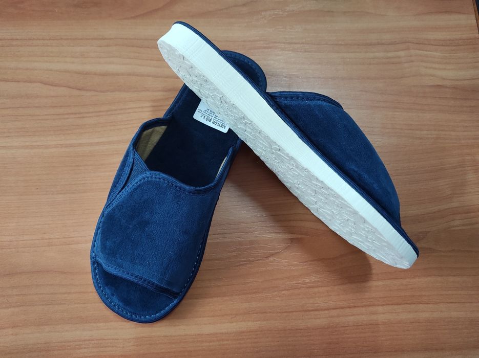 Kapcie, pantofle 36-40 Meteor
