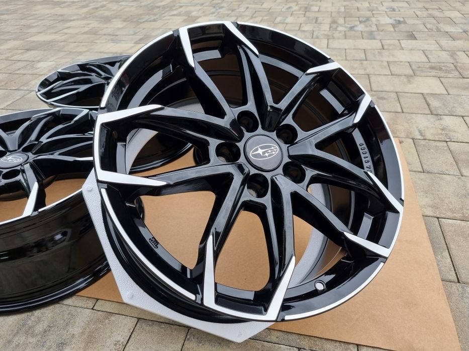 Subaru 17" Nowe Felgi alu 5x114,3 Forester Levorg Outback Czarne/Poler