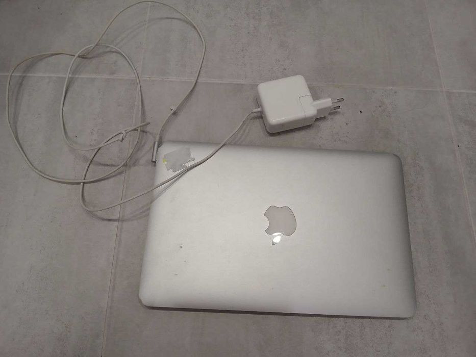 Несправний macbook air a1370. На запчастини