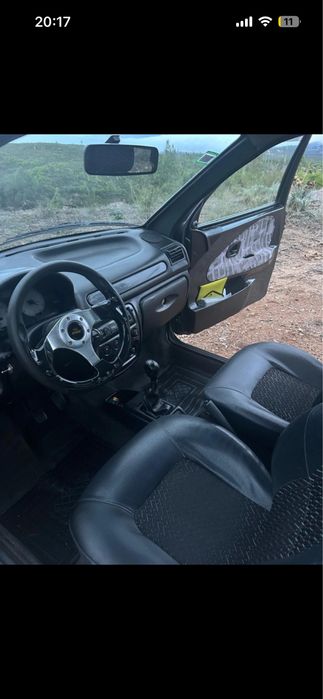 Microcar usado e em bom estado