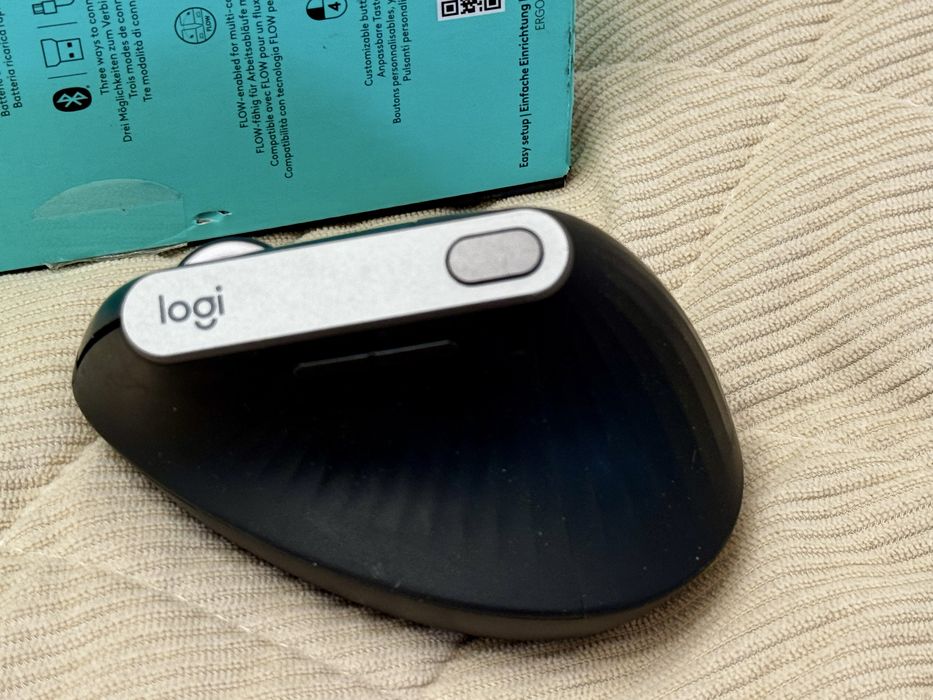 Mysz Logitech MX vertical bezprzewodowa używana sprawna