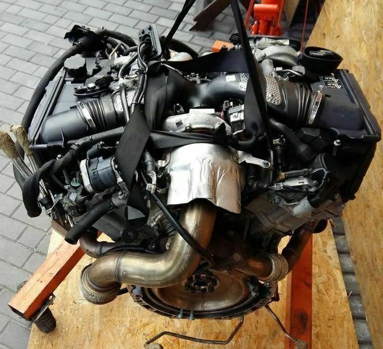 Motor OM642930 MERCEDES 3.0L 232 CV