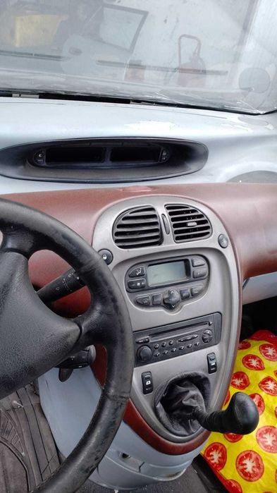 Citroen Xsara Picasso para peças