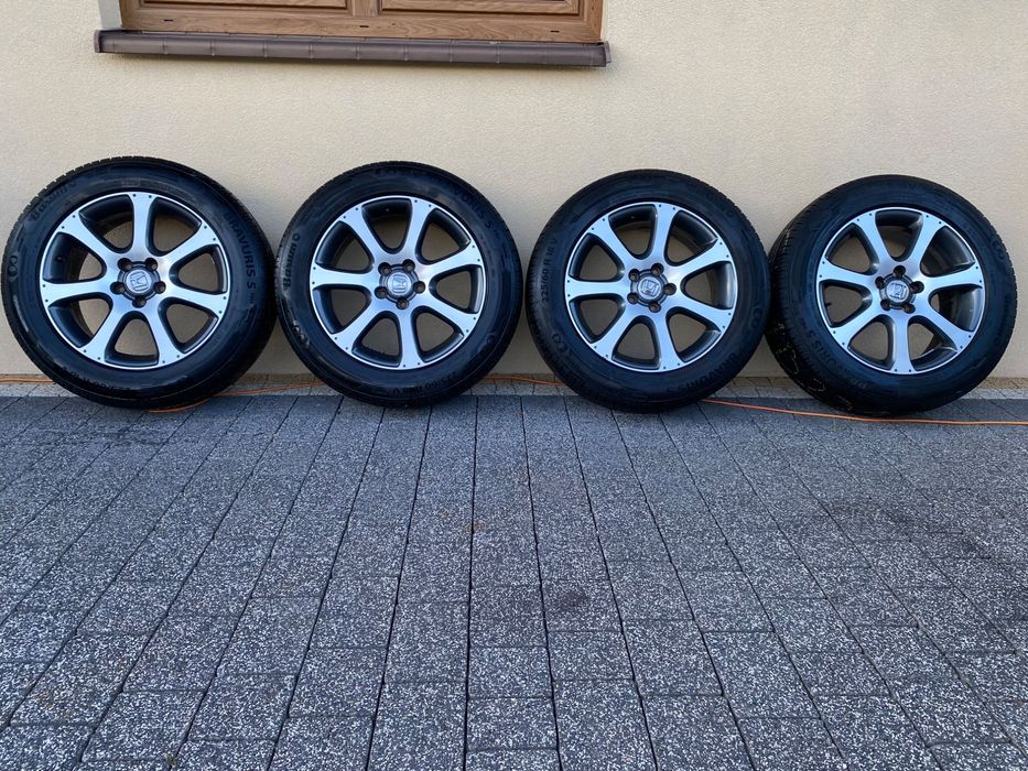 Koła Felgi Aluminiowe Opony Honda CR-V HR-V Civic Accord FR-V Landr Rover 5x114.3 ET 50 SWA870B 18x7j Barum  225/60/R18
