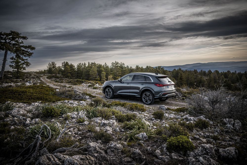 Audi Q5 e-hybrid quattro foto 3