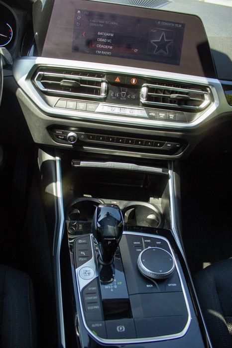 BMW 318 — fotografia 10