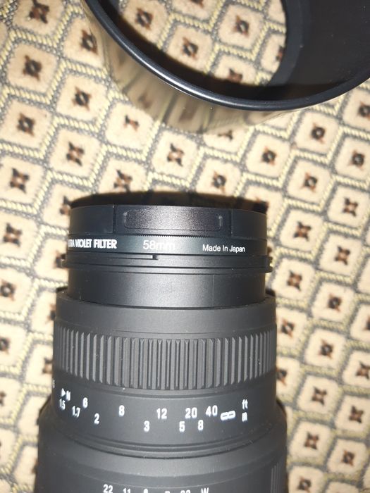 Фотообєктив Sigma DG 70-300  для  Nikon.