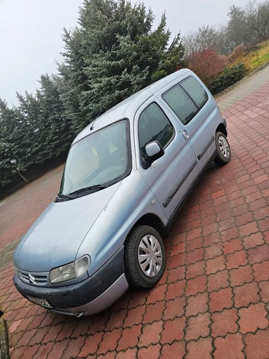 Citroën Berlingo Berlingo 1.9D* 5 osobowe*hak*gotowy do jazdy