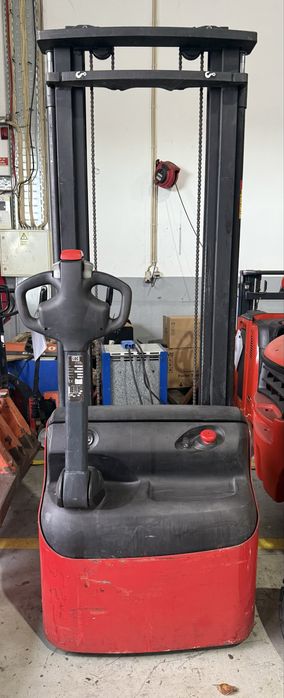 Stacker/porta paletes eletrico! 4m elevação!