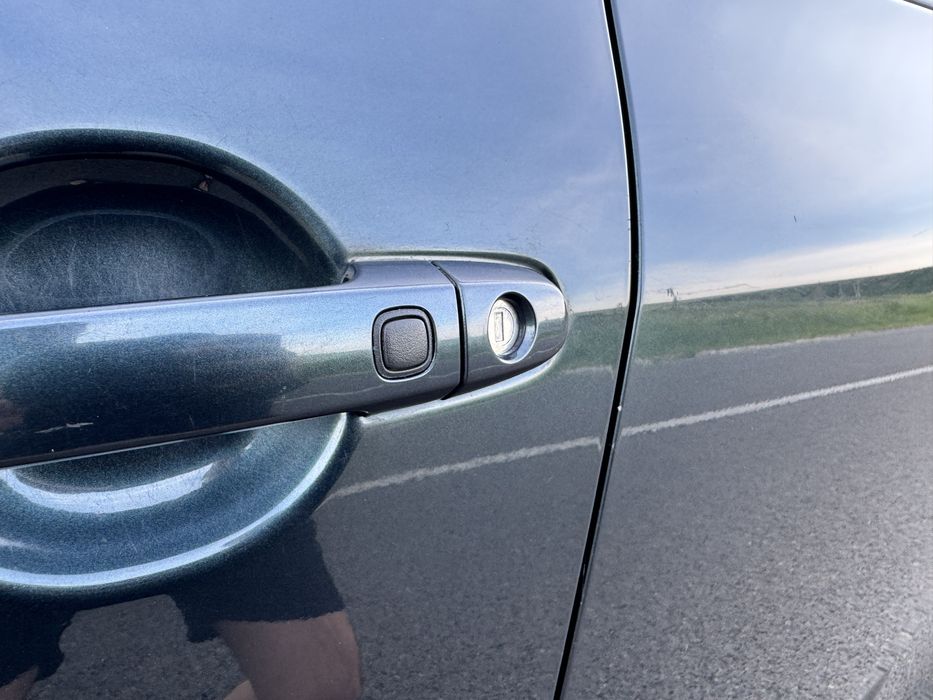 Продам власне авто toyota rav 4