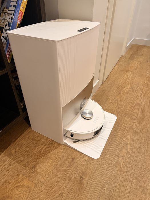 Робот-пылесос Dreambot L20 Ultra