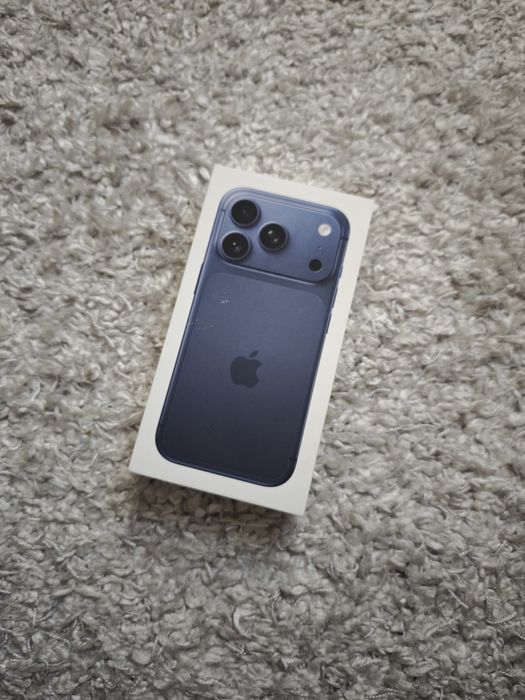 新品・未開封】iPhone 17pro 1TB ディープブルー iPhone 17 Pro Max