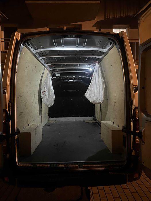 Transport • Przeprowadzki • Wnoszenie • Utylizacja Mebli | Krosno • Rzeszów i okolice
