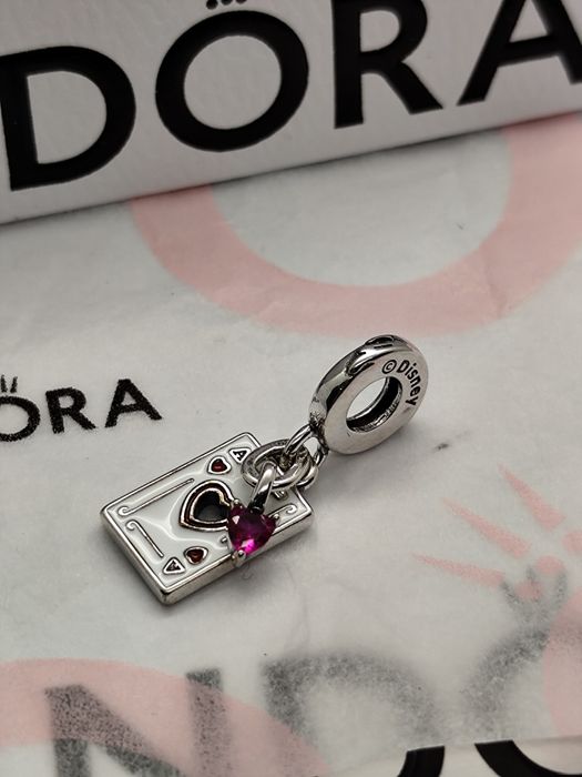 Pendente carta da Pandora