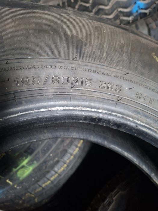 195/80 R15 Dunlop