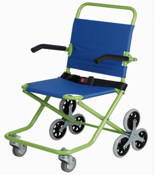 Cadeira para subir/descer escadas e degraus