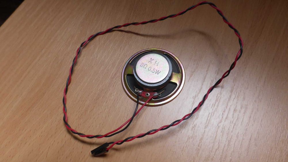 Спікер динамік материнської плати комп'ютера