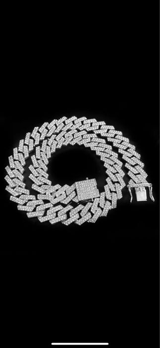 Colar de corrente cubano