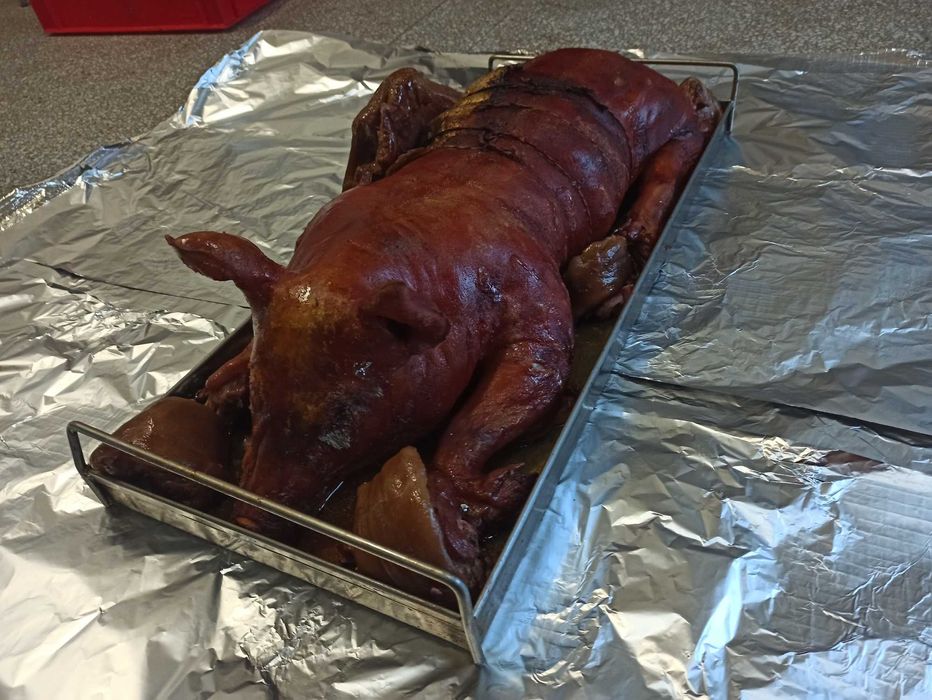 PROSIAK PIECZONY, prosie, dzik pieczony, prosiak na ognisko, na grilla