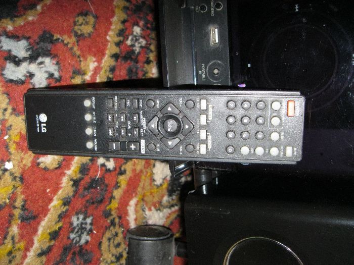 DVD микро HiFi система LG модель № FB-D163X