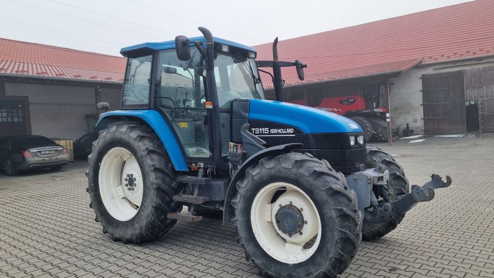 New Holland TS 115