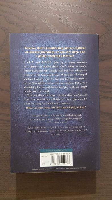 Veronica Roth - Carve the Mark