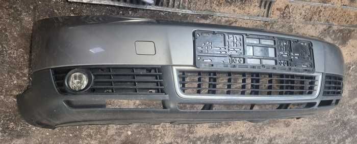 zderzak przedni Audi A4 B6 z czujnikami halogenami, pod xenony, zwykły