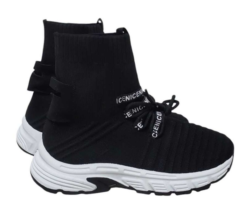 Czarne buty sportowe z wysoką cholewką, R. 38