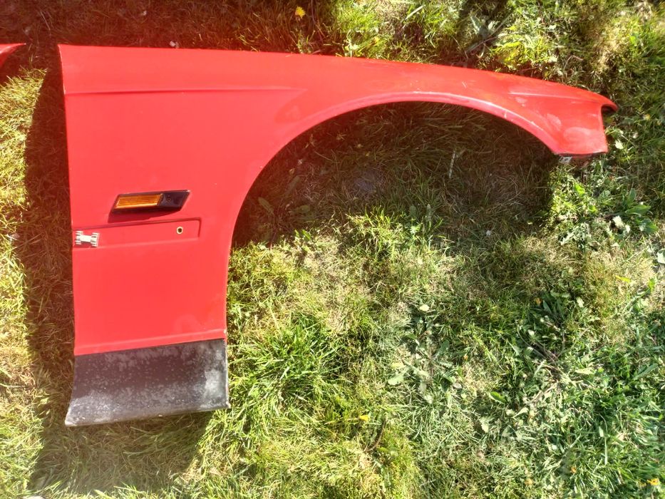 Błotniki do samochodu i chlodnice klimatyzacyjna BMW  E36