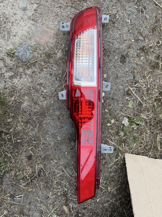Катафот у бампер kia sportage