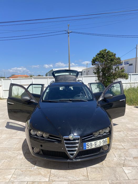 Alfa Romeu 159 Sportwagon 1.9JTDm 8v foto 5