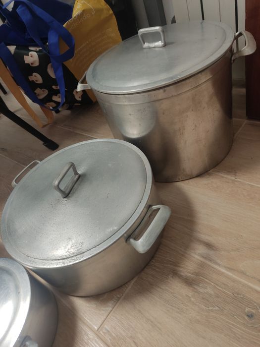 Conjunto de Tachos em Ferro