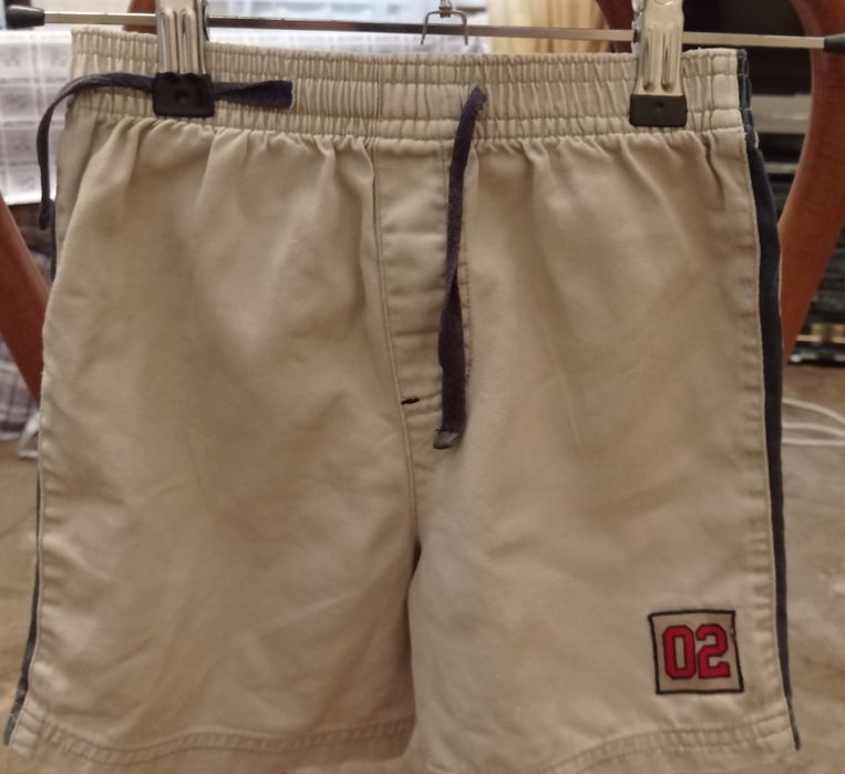 Продам детские вещи