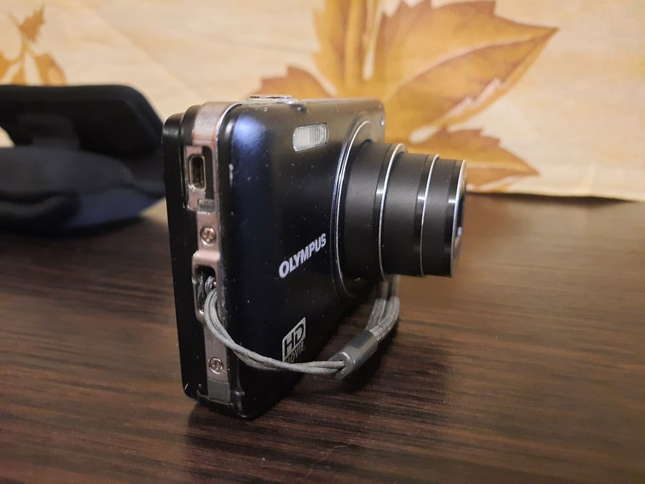 Фотоаппарат Olympus VG-160 14Мп HD