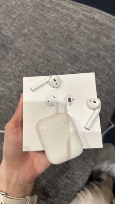 używane AirPods 2. generacji uszkodzony mikrofon