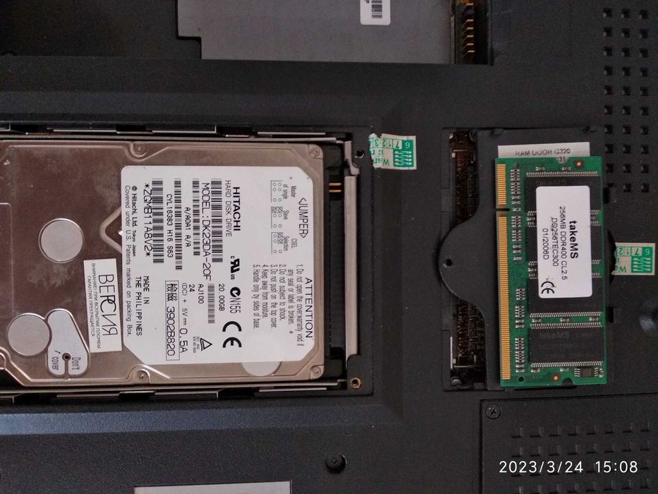 Ноутбук RoverBook Partner E417 L нерабочий