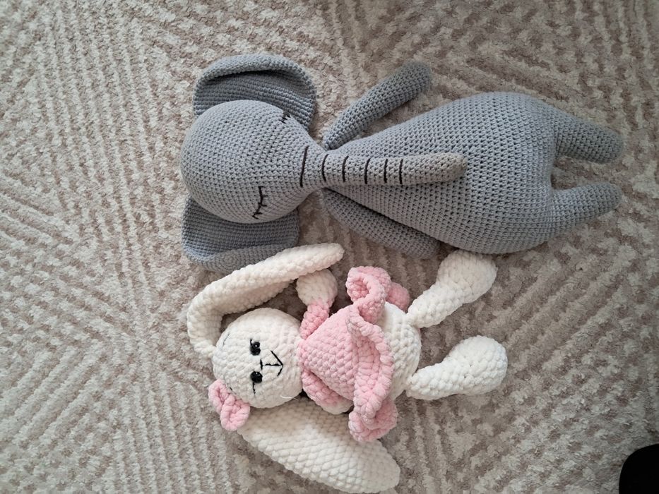 Різні ляльки для дівчинки