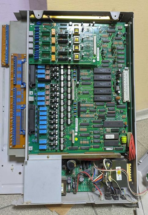 офісні АТС LG GHX-46 та Samsung NX-1232 з систем тлф робочі