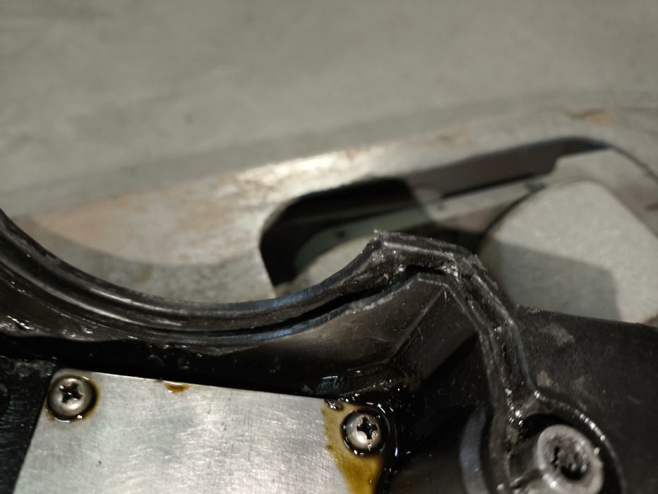 Кришка клапанов хюндай Туксон 2008,2.0бенз