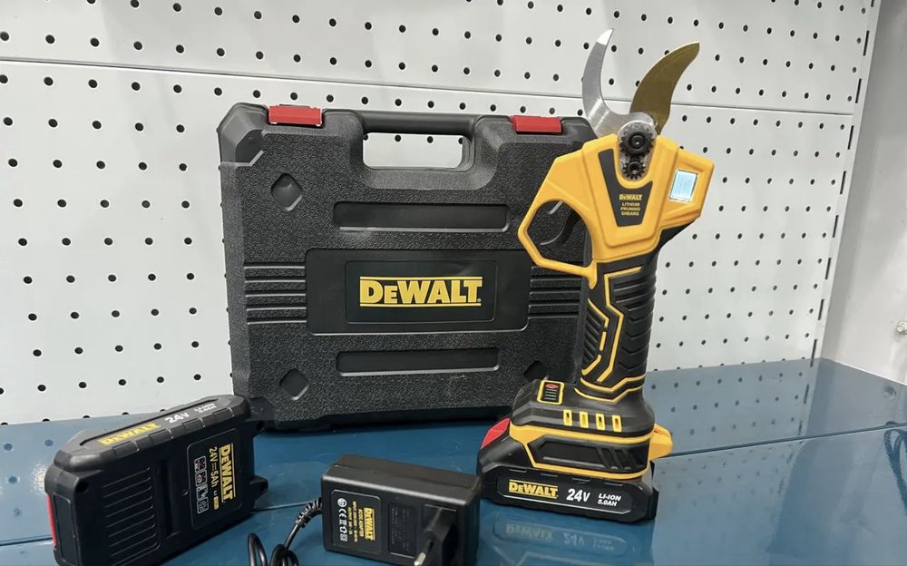 Ориг. АКБ секатор + 2акум. Секатор аккумуляторный Сикатор/сікатор