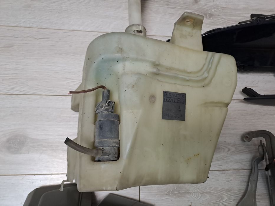 Дзеркало/ Приборна панель Nissan Primera P12