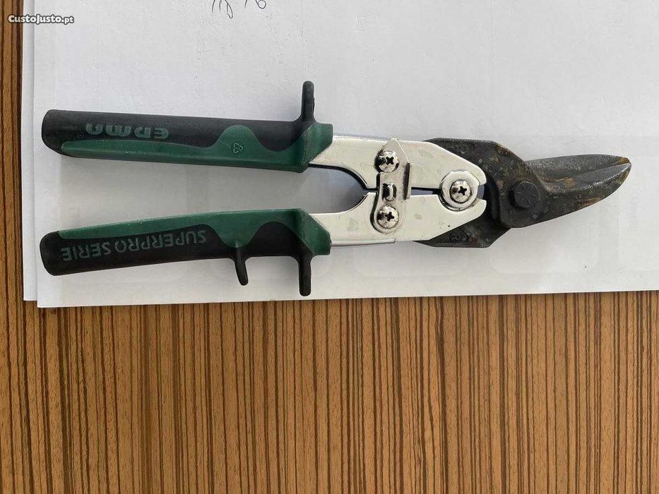 Tesoura de Cortar Chapa Superpro Serie EDMA