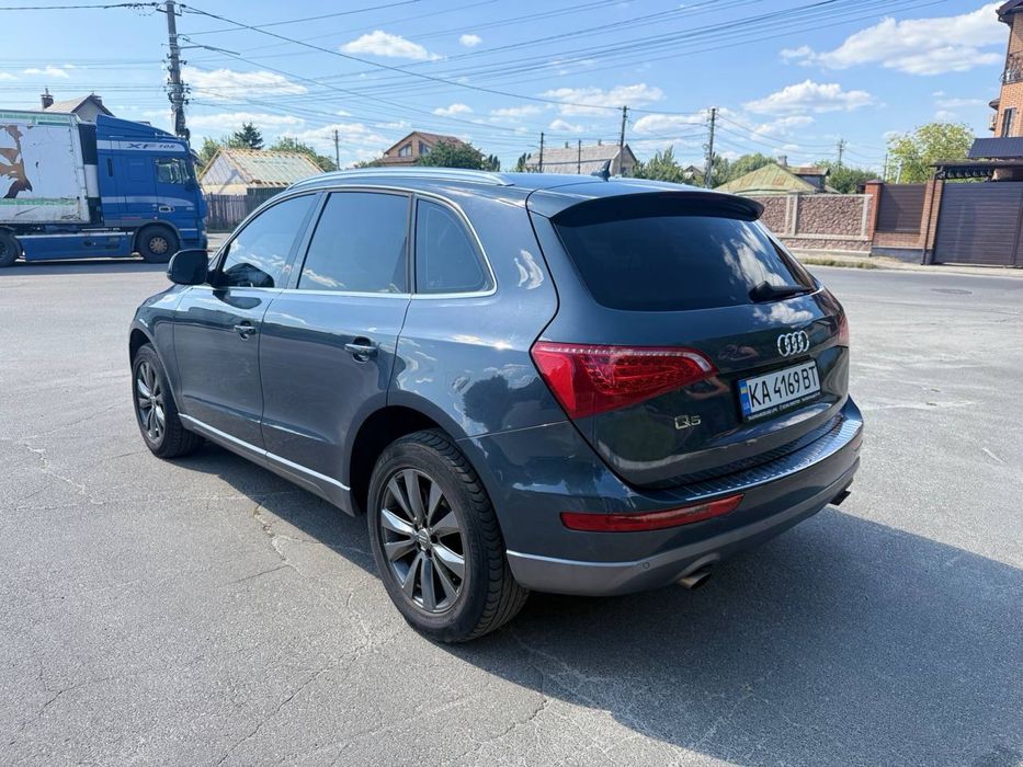 Audi Q5 Typ 8R 2010