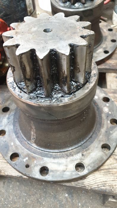 koparka atlas 1304 reduktor obrotu LINDE GD 4 GD-5 dolna zębatka z obu