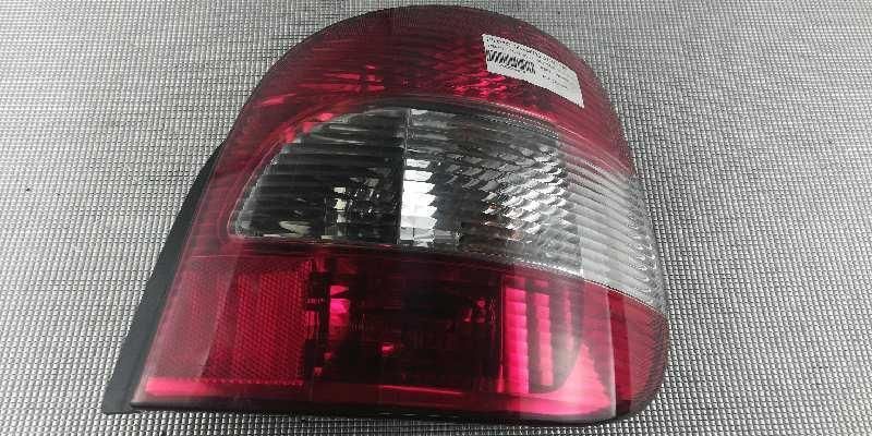 farolim traseiro direito renault megane