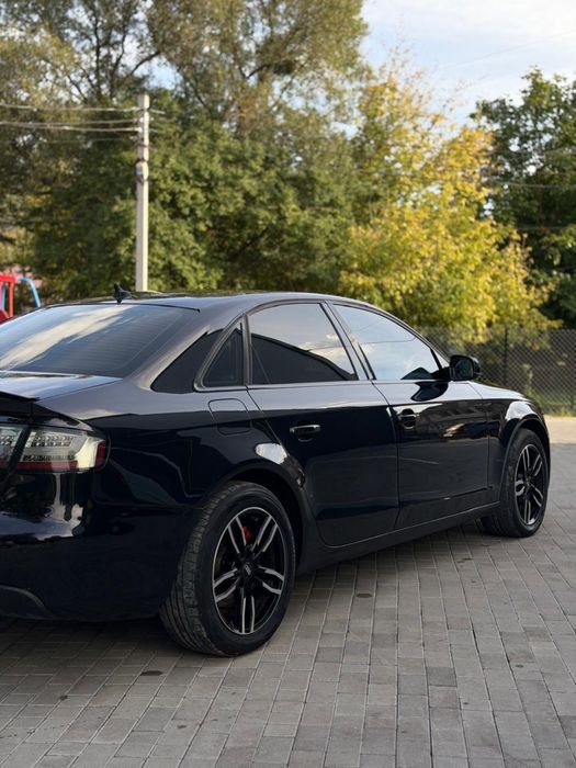 Audi А4 B8 гарний стан