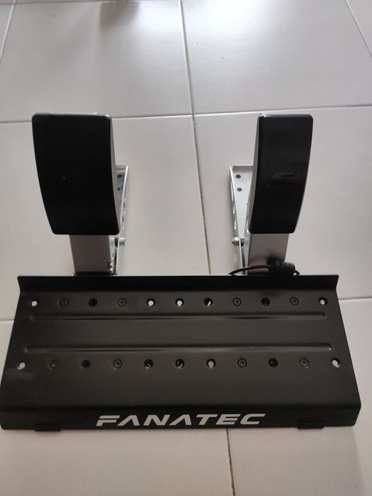 Pedais para jogos Fanatec CSL