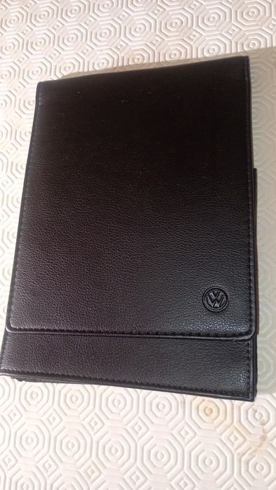 Capa em Pele para literatura VW nova