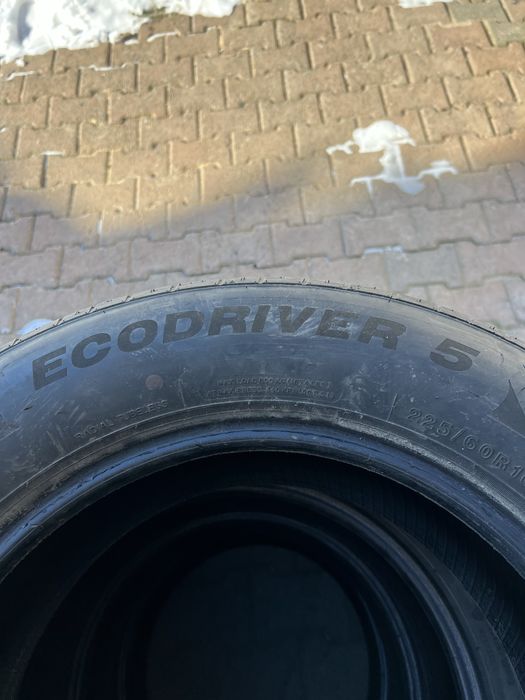 Резина, шини, літо, 225/60/16 ., 2022р.